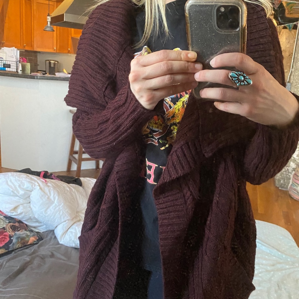 Pristine condition RDI maroon cable knit cardi w draped cowl neck & snap closure